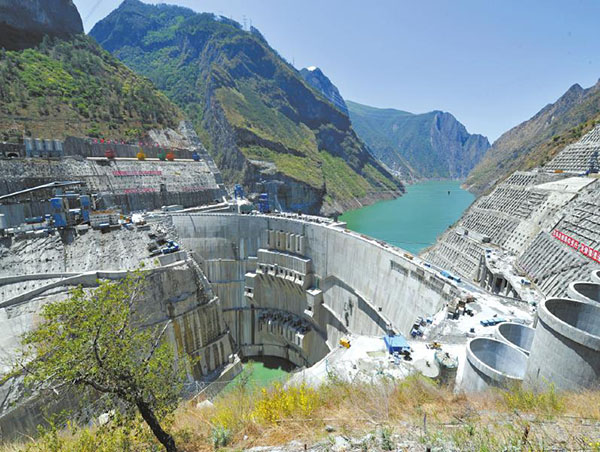 錦屏一級水電站